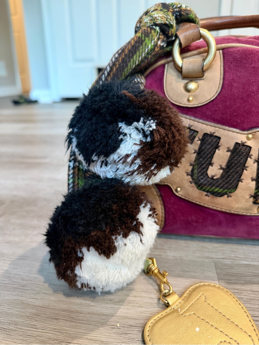 RARE Vintage Y2K Juicy Couture Velour "J" Heart Boston Bag + Pom & Mirror (2004) - Picture 7 of 16